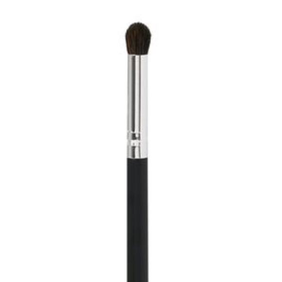 NWT bh cosmetics domed pencil brush for eye shadow - Picture 3 of 7